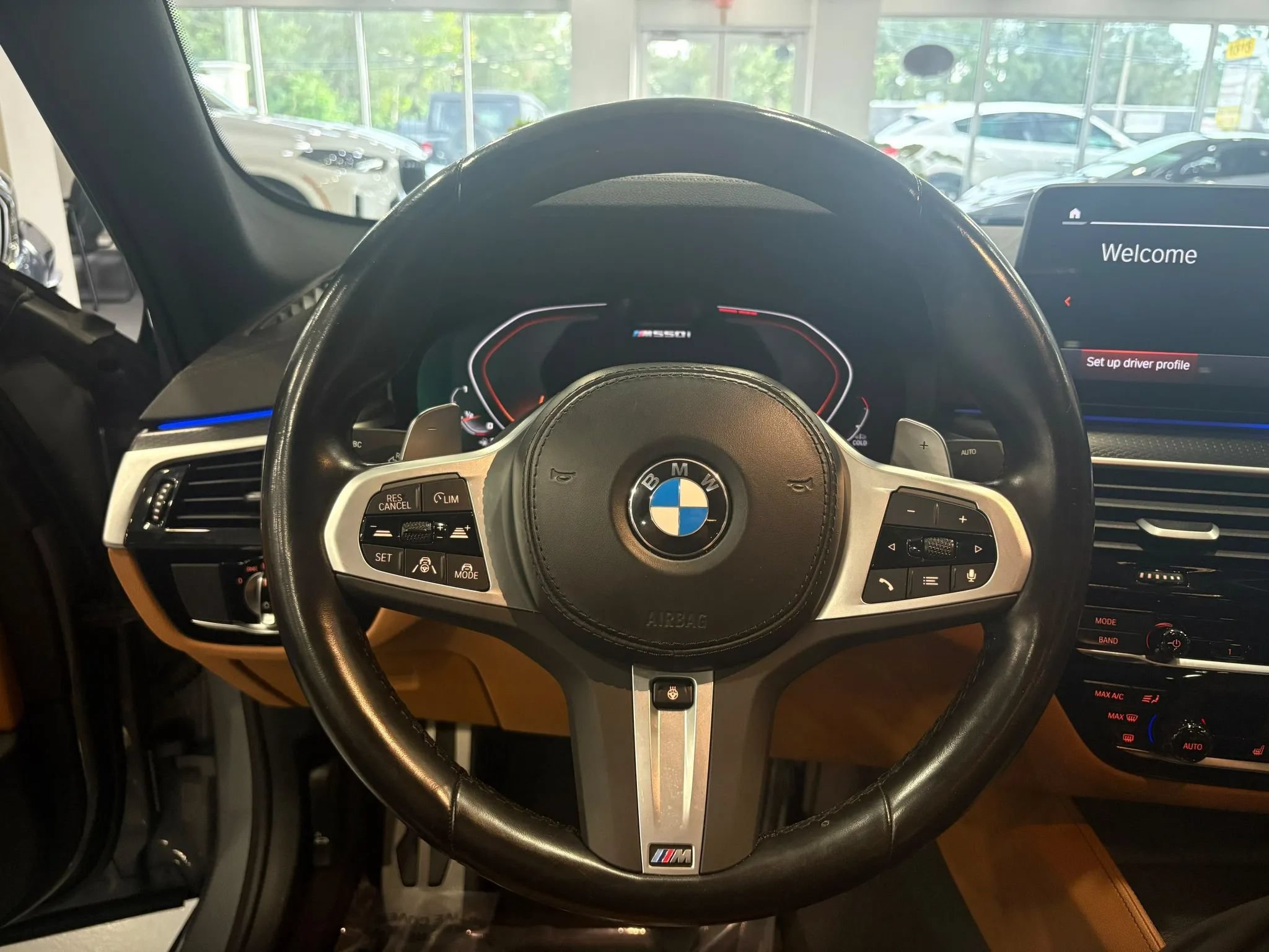 Used 2023 BMW M550i xDrive w/ Executive Package AWD/4WD image 20