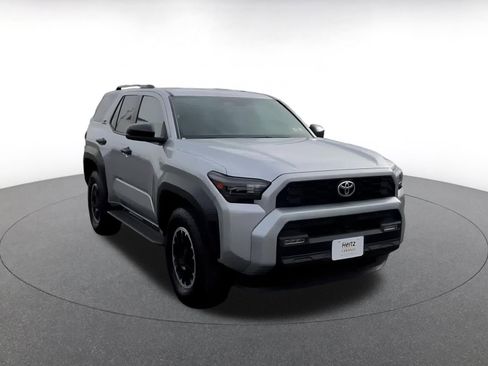 Used 2025 Toyota 4Runner TRD Off-Road image 3