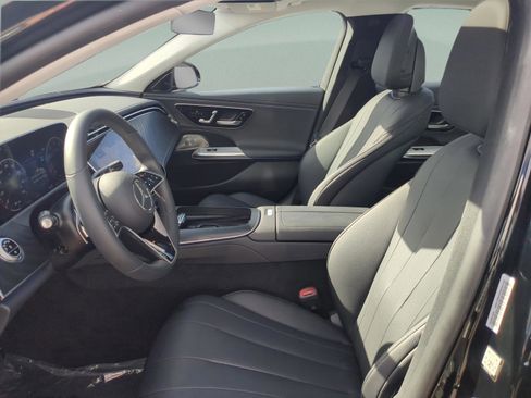 Certified 2024 Mercedes-Benz E 350 4MATIC Sedan image 20