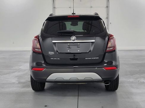Used 2018 Buick Encore Preferred image 8