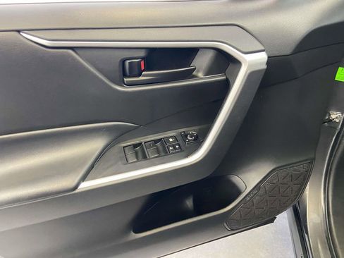 Used 2023 Toyota RAV4 LE image 18