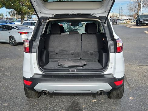Used 2017 Ford Escape SE w/ Equipment Group 201A image 34