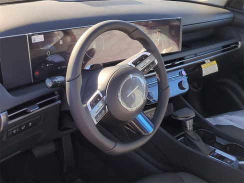 New 2026 Hyundai Tucson SEL image 12