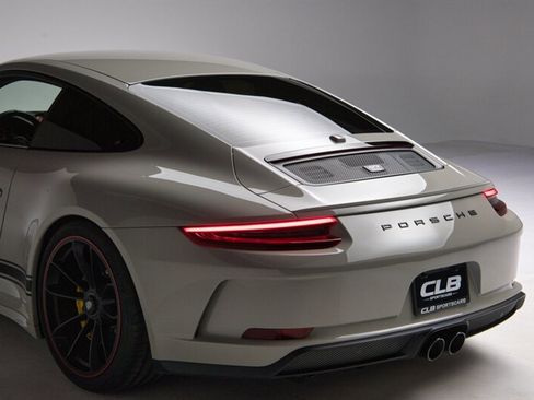 Used 2018 Porsche 911 GT3 image 33