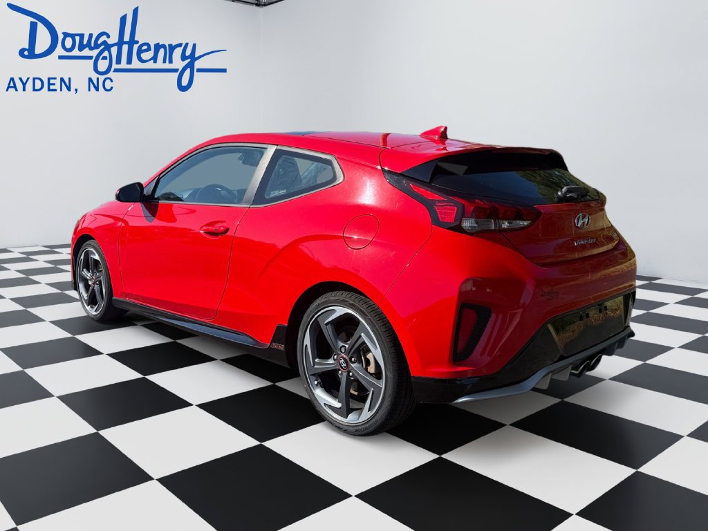 Used 2020 Hyundai Veloster Turbo FWD image 3