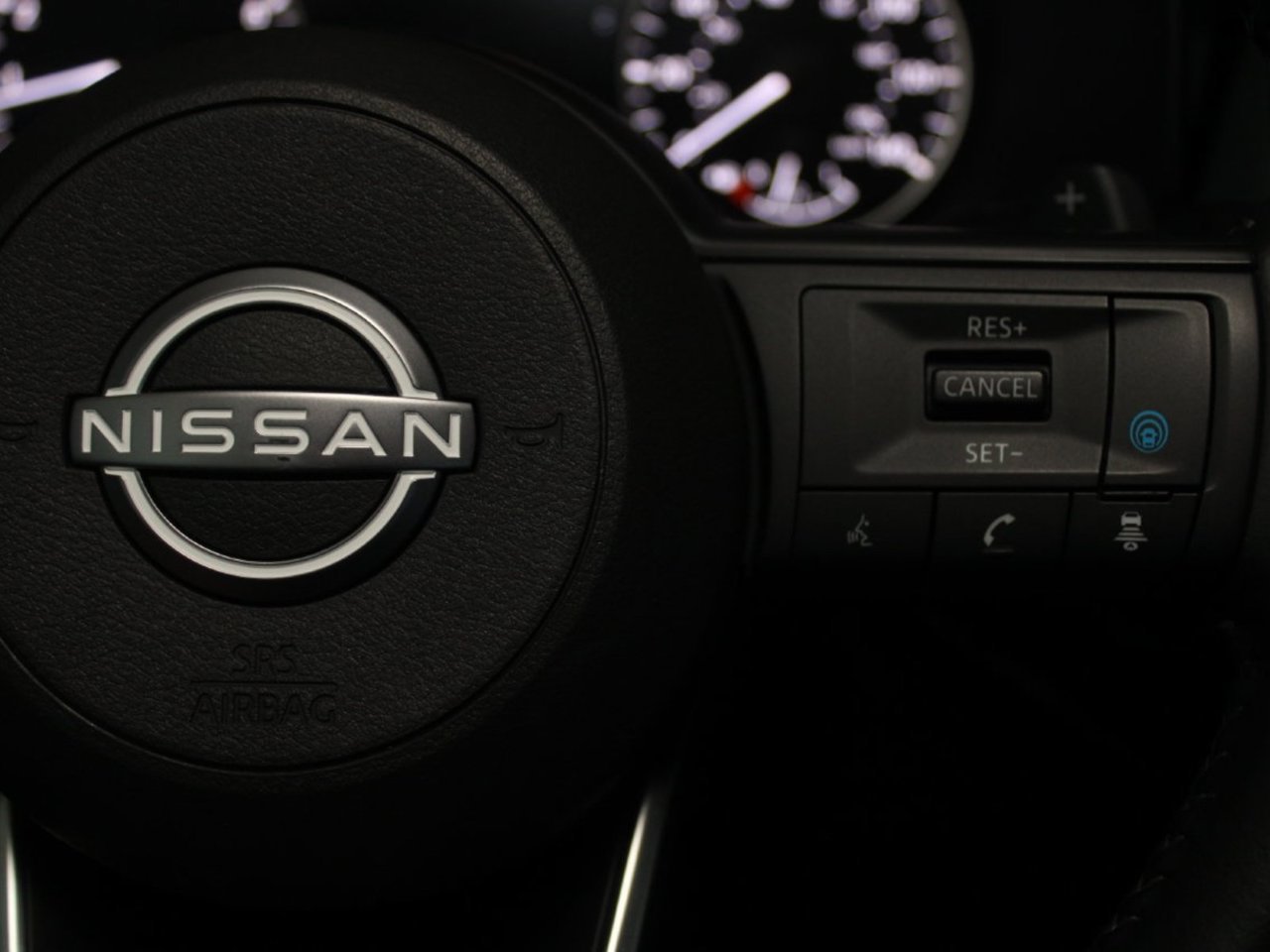 Used 2024 Nissan Pathfinder SV FWD image 26