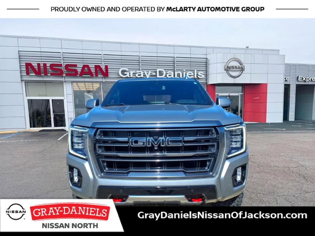 Used 2023 GMC Yukon AT4 w/ AT4 Premium Package AWD/4WD image 2