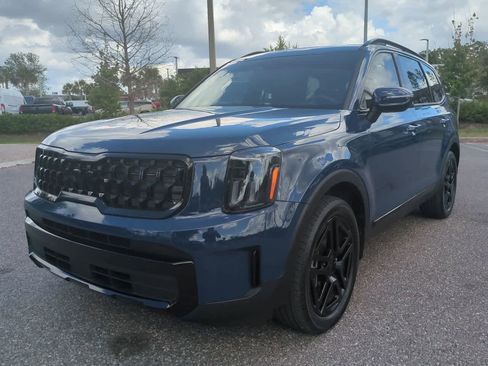 Used 2025 Kia Telluride EX X-Line image 2