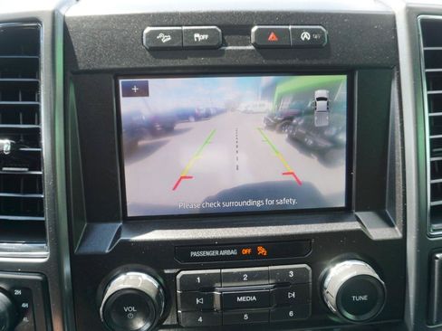 Used 2020 Ford F150 XLT w/ Equipment Group 302A Luxury AWD/4WD image 23