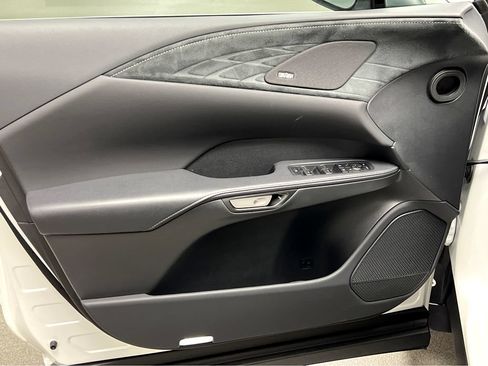 Certified 2023 Lexus RX 350 AWD w/ Accessory Package image 38