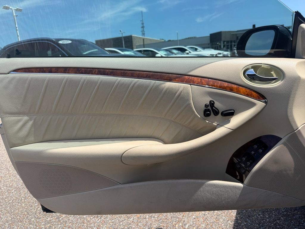 Used 2006 Mercedes-Benz CLK 500 Cabriolet image 15