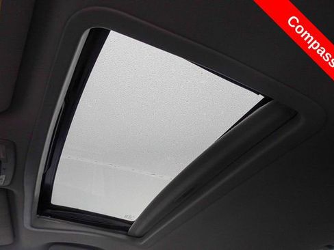 Certified 2017 Toyota Sienna Limited image 26