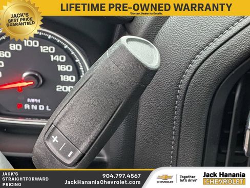 Used 2022 Chevrolet Silverado 1500 High Country w/ Technology Package image 31