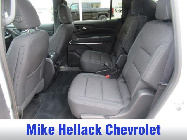 Used 2026 Chevrolet Traverse LT FWD image 19