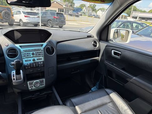 Used 2011 Honda Pilot Touring image 11