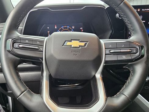 Used 2023 Chevrolet Colorado LT w/ LT Convenience Package II image 28