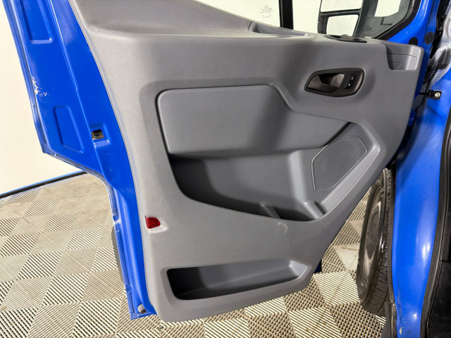 Used 2018 Ford Transit 250 148 Medium Roof RWD image 10
