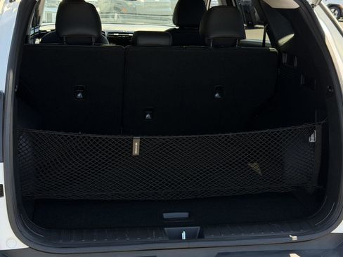 Used 2024 Hyundai Tucson Limited FWD image 24