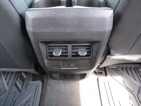 Used 2023 GMC Canyon AT4 w/ AT4 Premium Package AWD/4WD image 31