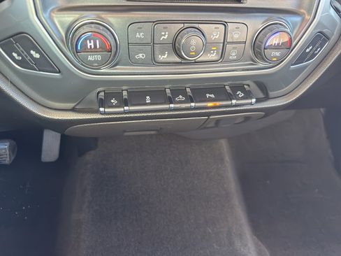 Used 2017 Chevrolet Silverado 1500 LT w/ All Star Edition image 22