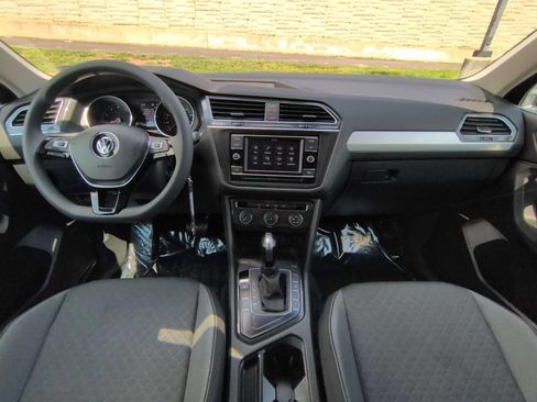 Used 2021 Volkswagen Tiguan S FWD image 16