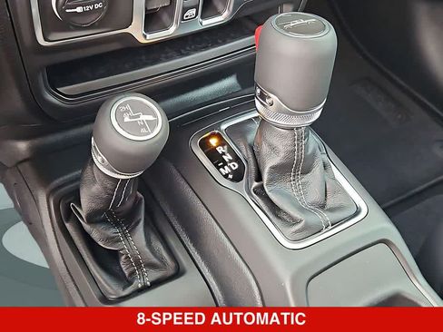 New 2026 Jeep Gladiator Sport AWD/4WD image 32