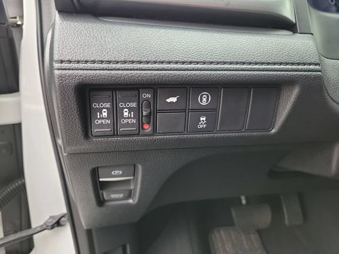 Certified 2021 Honda Odyssey EX-L image 30