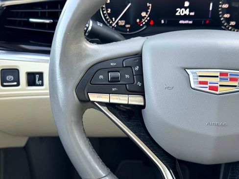 Used 2023 Cadillac XT6 Premium Luxury image 27