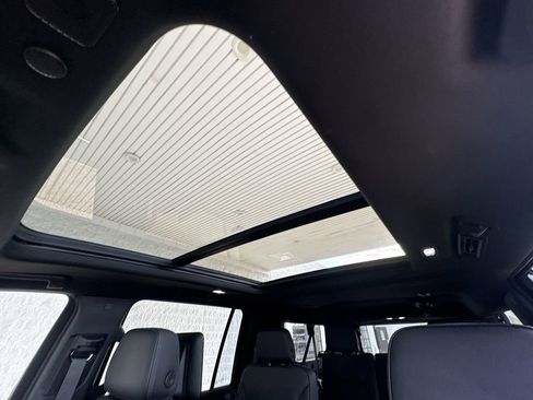 Certified 2022 GMC Yukon XL Denali w/ Denali Ultimate Package image 19