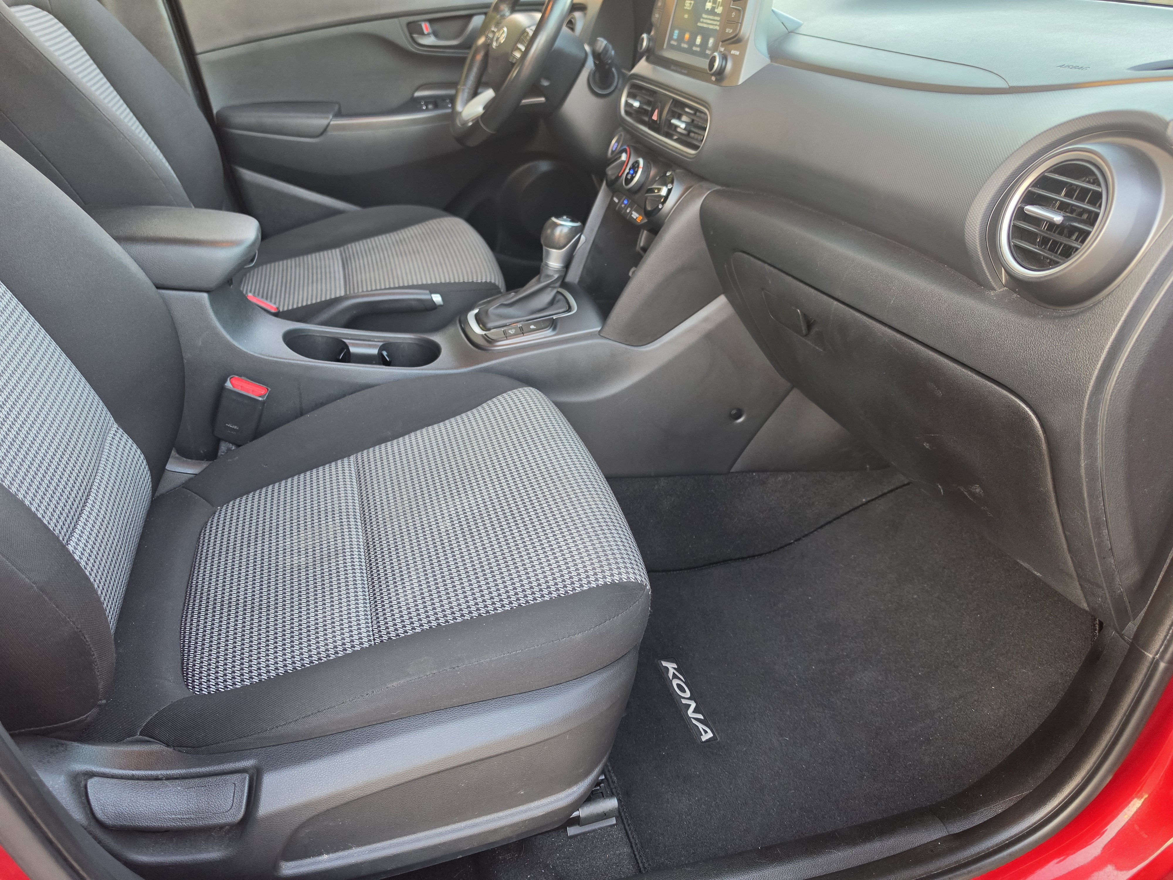Used 2021 Hyundai Kona SEL FWD image 12