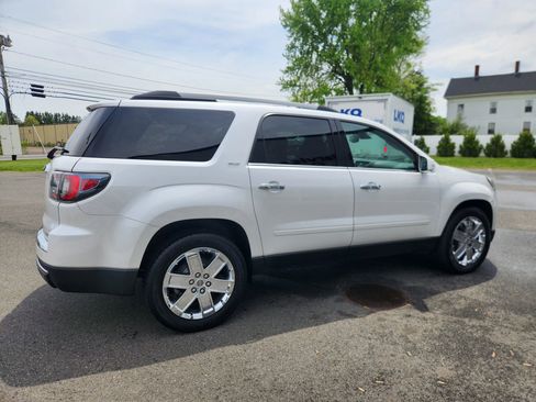 Used 2017 GMC Acadia Limited SLT AWD/4WD image 15