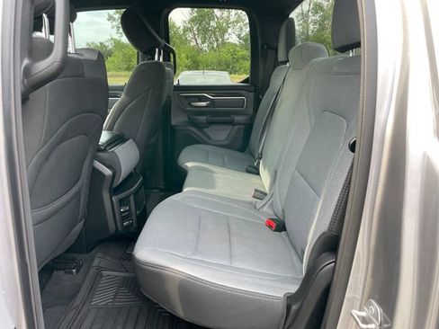 Used 2022 RAM 1500 Big Horn AWD/4WD image 40