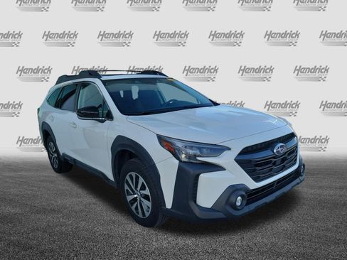 Used 2024 Subaru Outback Premium AWD/4WD image 2