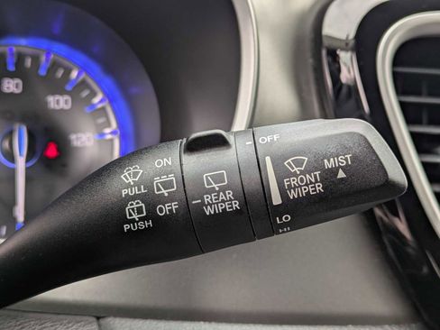 Used 2021 Chrysler Pacifica Touring w/ Cold Weather Group image 24