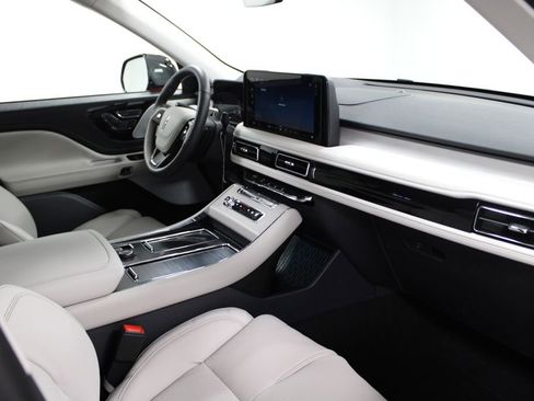 New 2026 Lincoln Aviator Reserve image 29