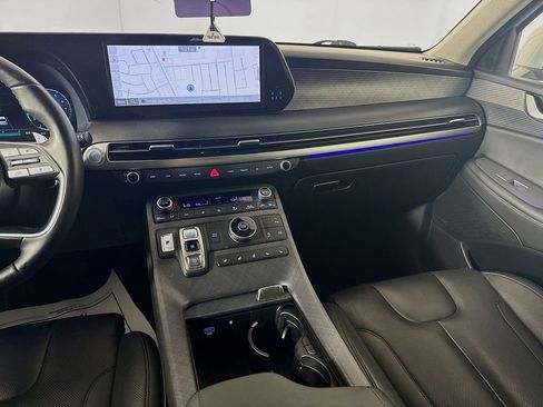 Used 2024 Hyundai Palisade Limited FWD image 29