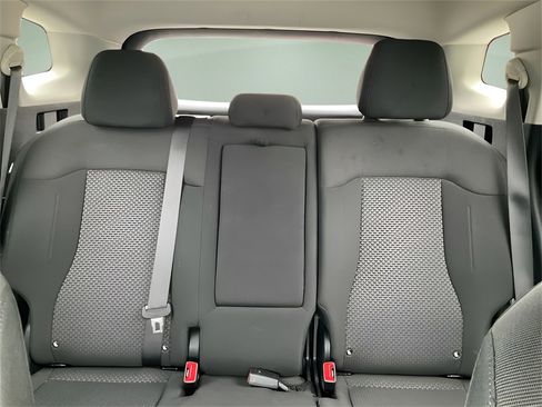 Used 2024 Kia Sportage LX image 12