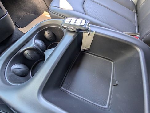 New 2026 Chrysler Pacifica Select w/ S Appearance Package image 29