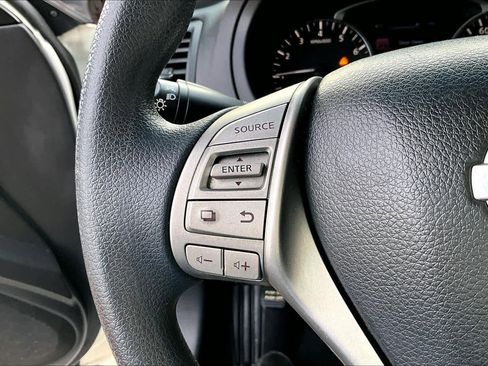 Used 2015 Nissan Altima 2.5 S w/ Power Driver Seat Package image 23