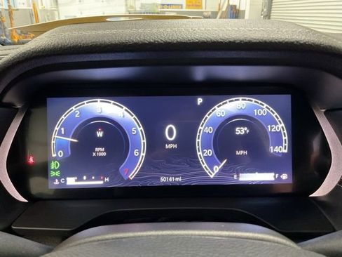 Used 2023 Jeep Grand Cherokee Limited w/ Luxury Tech Group II image 14