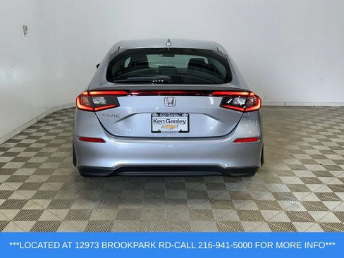 Used 2024 Honda Civic EX-L image 5