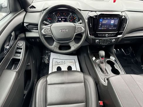 Used 2023 Chevrolet Traverse RS image 14