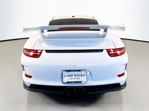 Used 2014 Porsche 911 GT3 w/ Sound Package Plus image 5