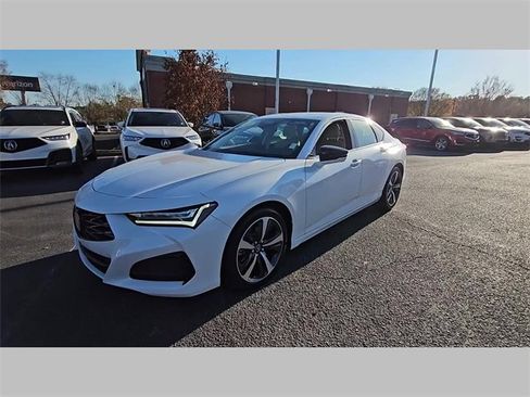 Certified 2025 Acura TLX w/ Technology Package image 27