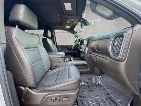 Used 2022 GMC Sierra 2500 Denali w/ Denali Ultimate Package AWD/4WD image 24