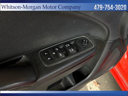 Used 2018 Dodge Charger SXT w/ Blacktop Package image 12