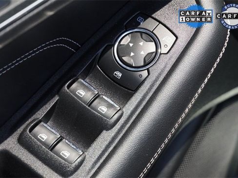 Used 2024 Ford Edge Titanium image 21