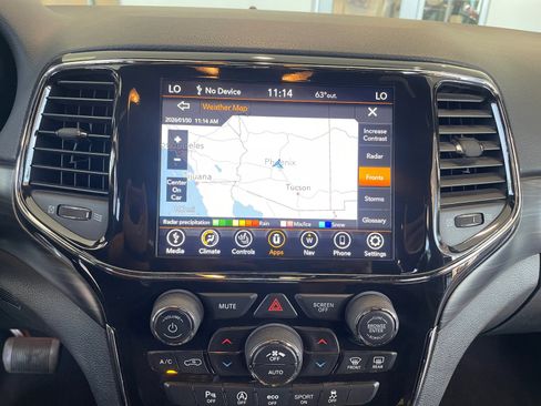 Used 2021 Jeep Grand Cherokee Laredo X image 28