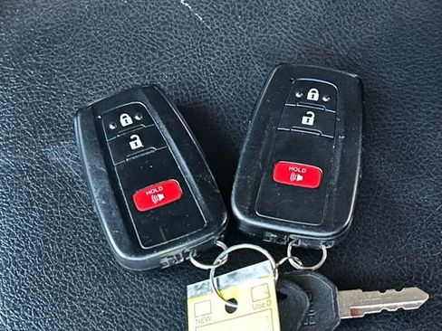 Used 2022 Toyota 4Runner TRD Off-Road Premium image 14