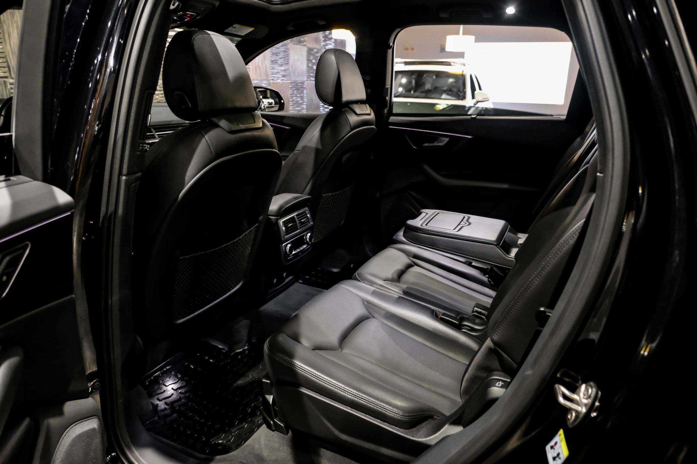 Used 2019 Audi Q7 3.0T Prestige w/ Prestige Package AWD/4WD image 33